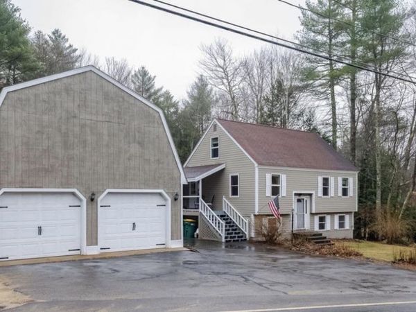 392 Whittier Drive, Fremont, NH 03044