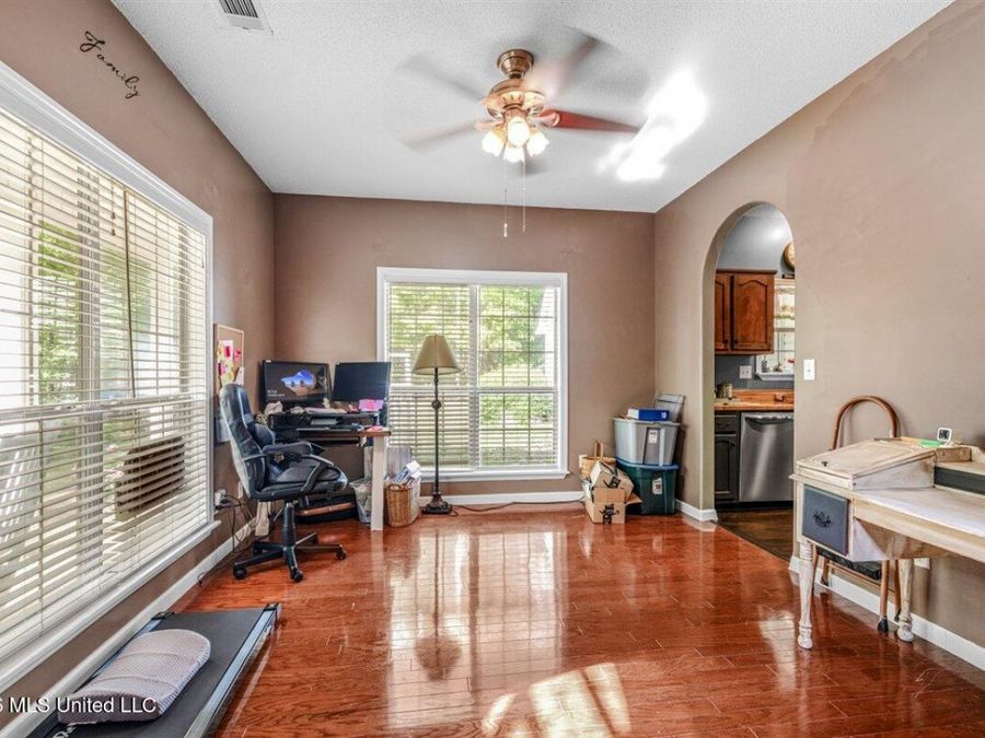 Property Image 41