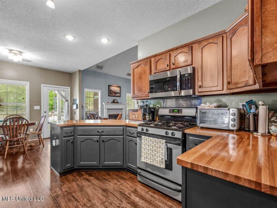 Property Image 43
