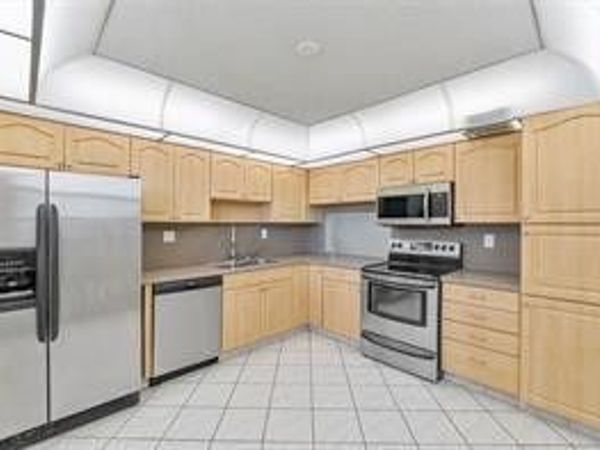 4930 E Sabal Palm Boulevard, Unit 402, Tamarac, FL 33319