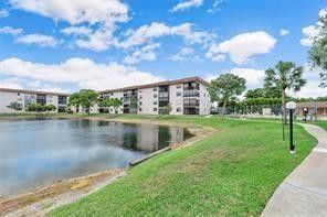 4930 E Sabal Palm Boulevard, Unit 402, Tamarac, FL 33319 Photo