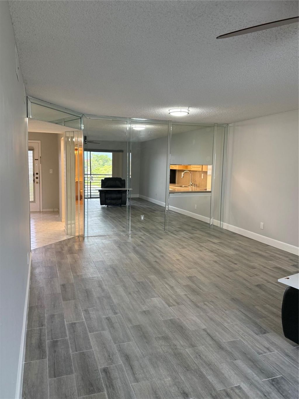 4930 E Sabal Palm Boulevard, Unit 402, Tamarac, FL 33319 Photo