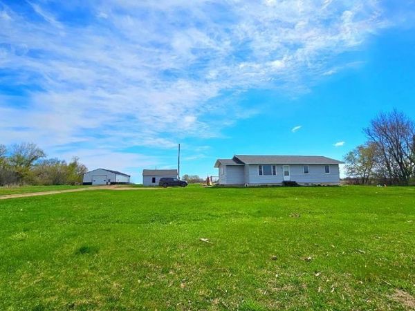 16404 440th Avenue, Morris, MN 56267