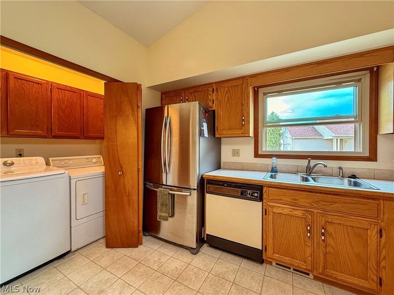 122 Sturbridge Drive, Medina, OH 44256 Photo 10