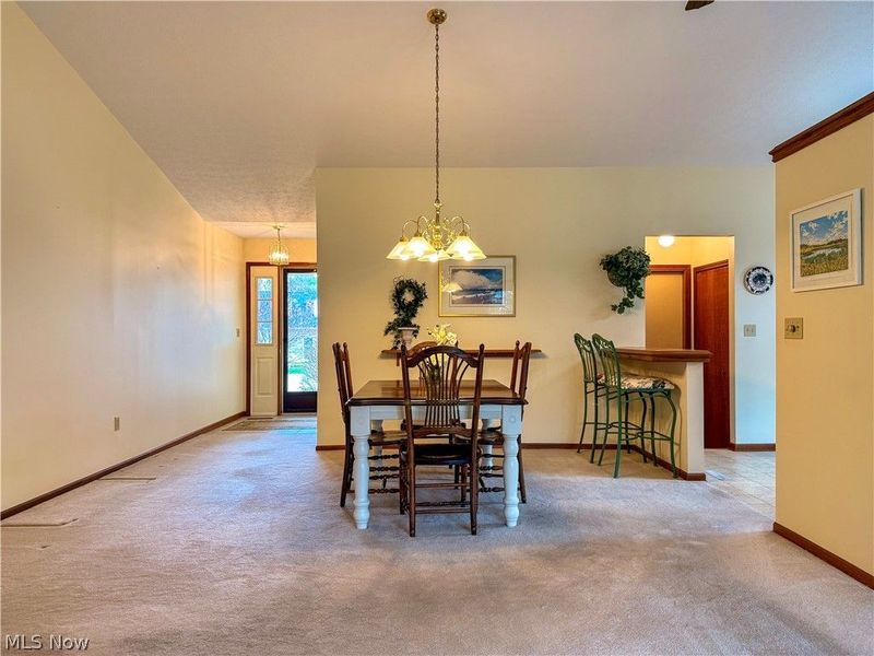 122 Sturbridge Drive, Medina, OH 44256 Photo 3