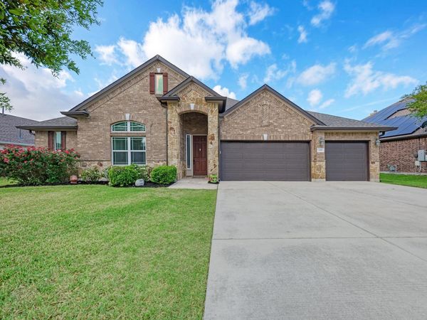 1119 Enclave WAY, Hutto, TX 78634