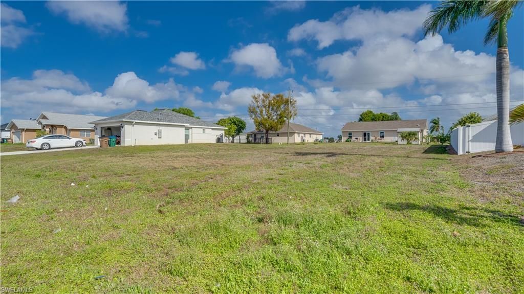 2113 NE 15th Ter , Cape Coral, FL 33909 Photo