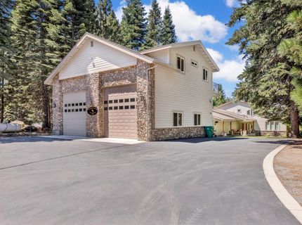 161 Lake Almanor West Drive, Lake Almanor, CA 96020 Photo