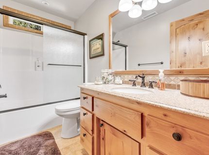 161 Lake Almanor West Drive, Lake Almanor, CA 96020 Photo