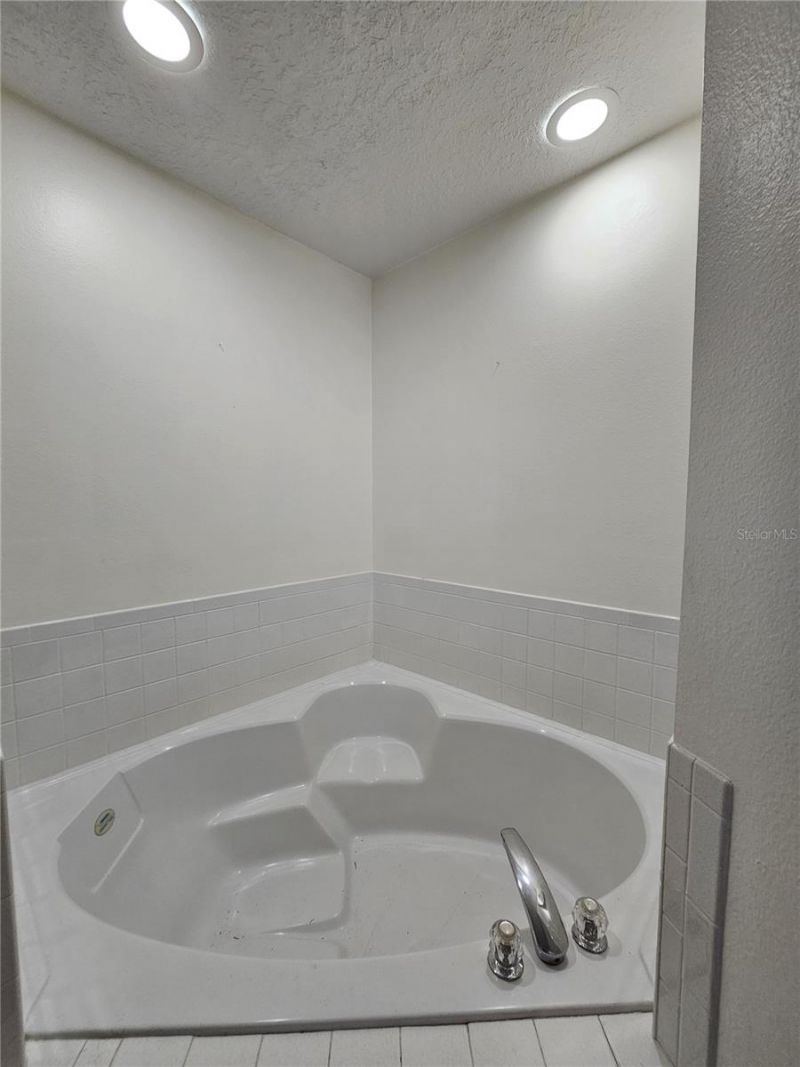 8825 Kensington Court , Kissimmee, FL 34747 Photo