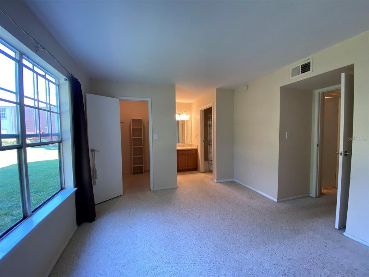 9100 Dr Martin Luther King Jr Street N, Unit 1505, Saint Petersburg, FL 33702 Photo