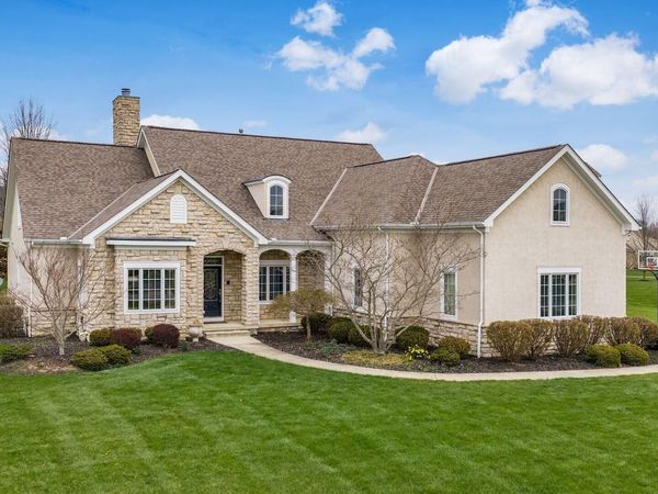 2444 Woodland Glen Drive, Powell, OH 43065