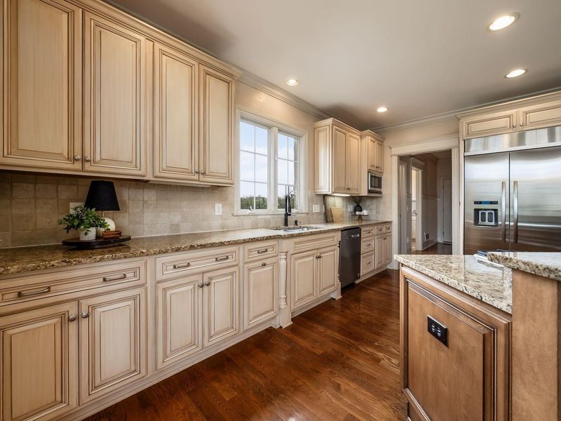 2444 Woodland Glen Drive, Powell, OH 43065 Photo 18