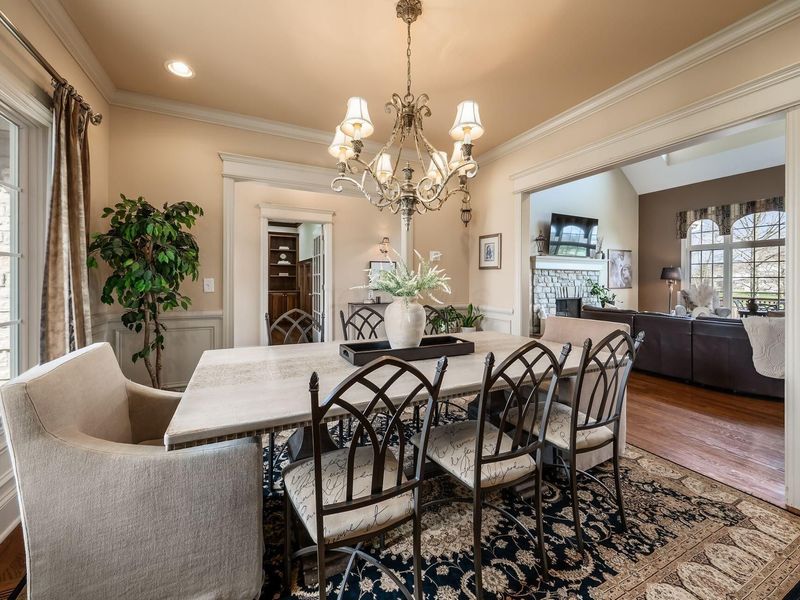 2444 Woodland Glen Drive, Powell, OH 43065 Photo 7