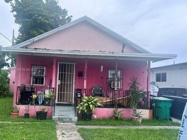 3099 NW 51st St , Miami, FL 33142