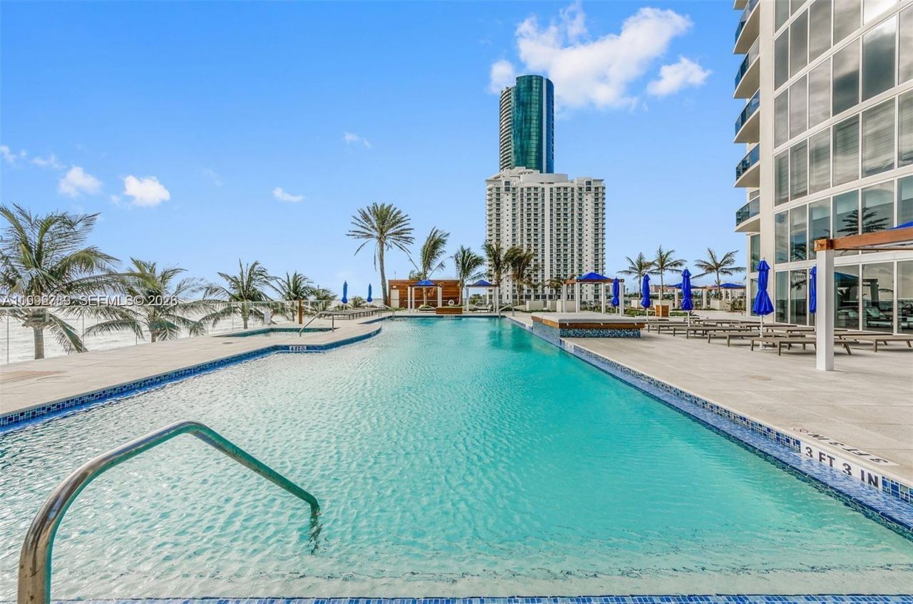 18911 Collins Ave , Unit 2904, Sunny Isles Beach, FL 33160 Photo