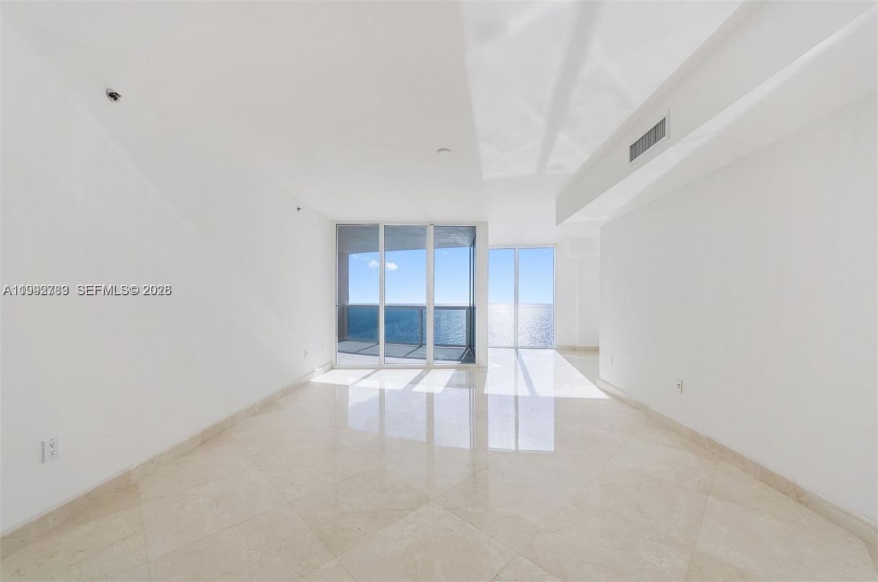 18911 Collins Ave , Unit 2904, Sunny Isles Beach, FL 33160 Photo