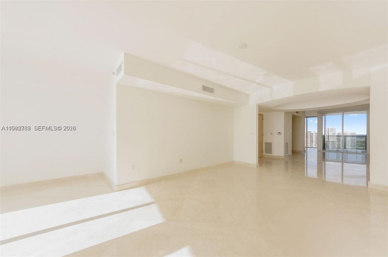 18911 Collins Ave , Unit 2904, Sunny Isles Beach, FL 33160 Photo