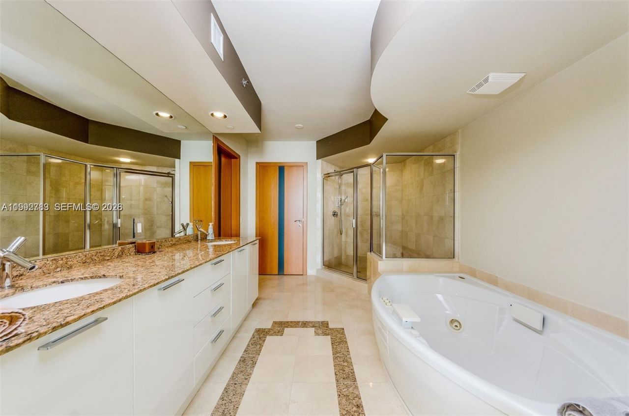 18911 Collins Ave , Unit 2904, Sunny Isles Beach, FL 33160 Photo