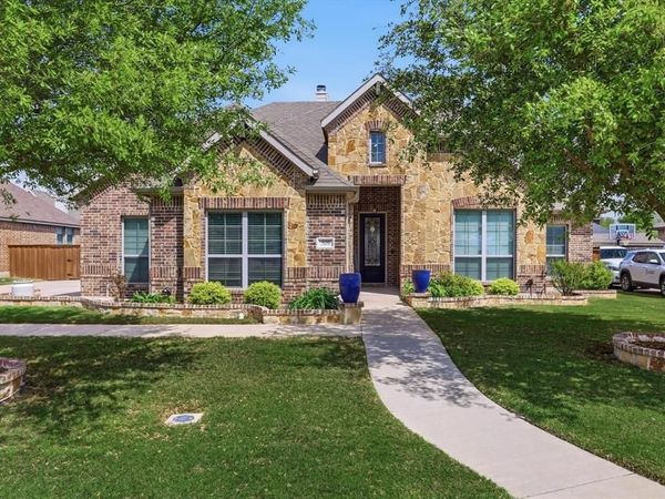 509 Autumn Run Drive, Midlothian, TX 76065