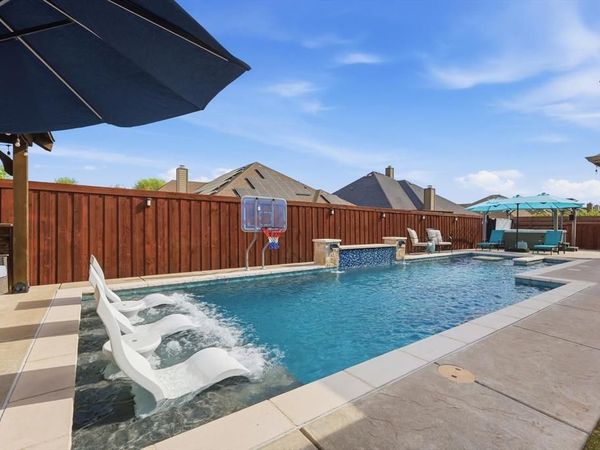 509 Autumn Run Drive, Midlothian, TX 76065