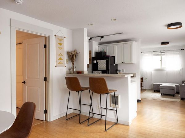 1010 NW Roanoke Avenue, Unit APT 8, Bend, OR 97703