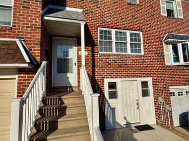 4703 ST DENIS DRIVE, PHILADELPHIA, PA 19114