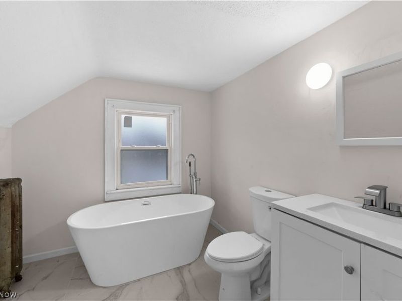 867 East Blvd, Cleveland, OH 44108 Photo 33