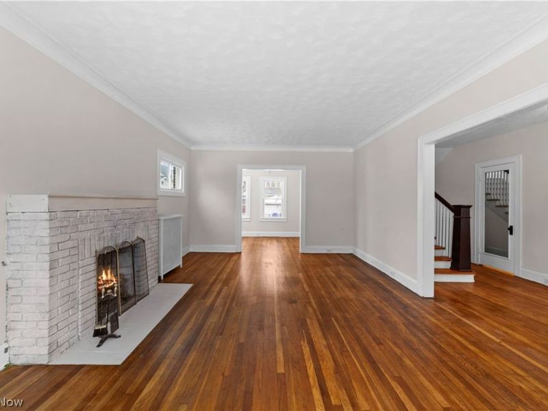 867 East Blvd, Cleveland, OH 44108 Photo 4