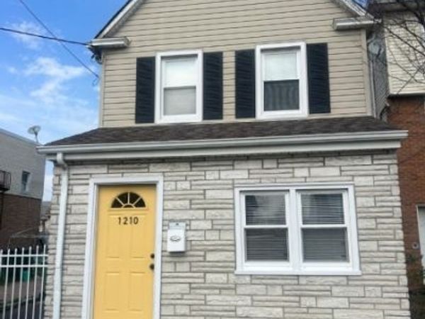 1210 Roselle St, Linden, NJ 07036