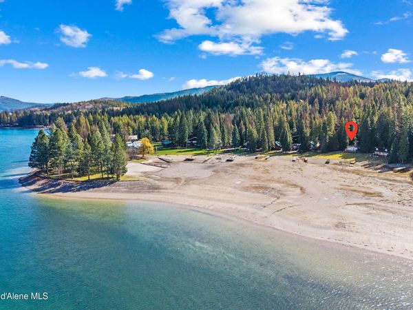 7 W Lakeview BLVD , Priest River, ID 83856