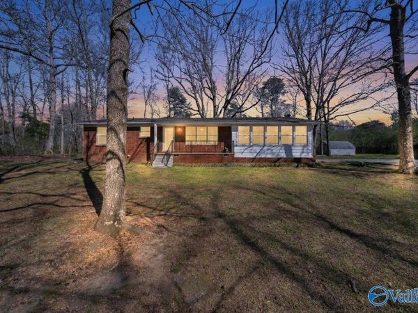 3702 NE Desoto Parkway NE, Fort Payne, AL 35967