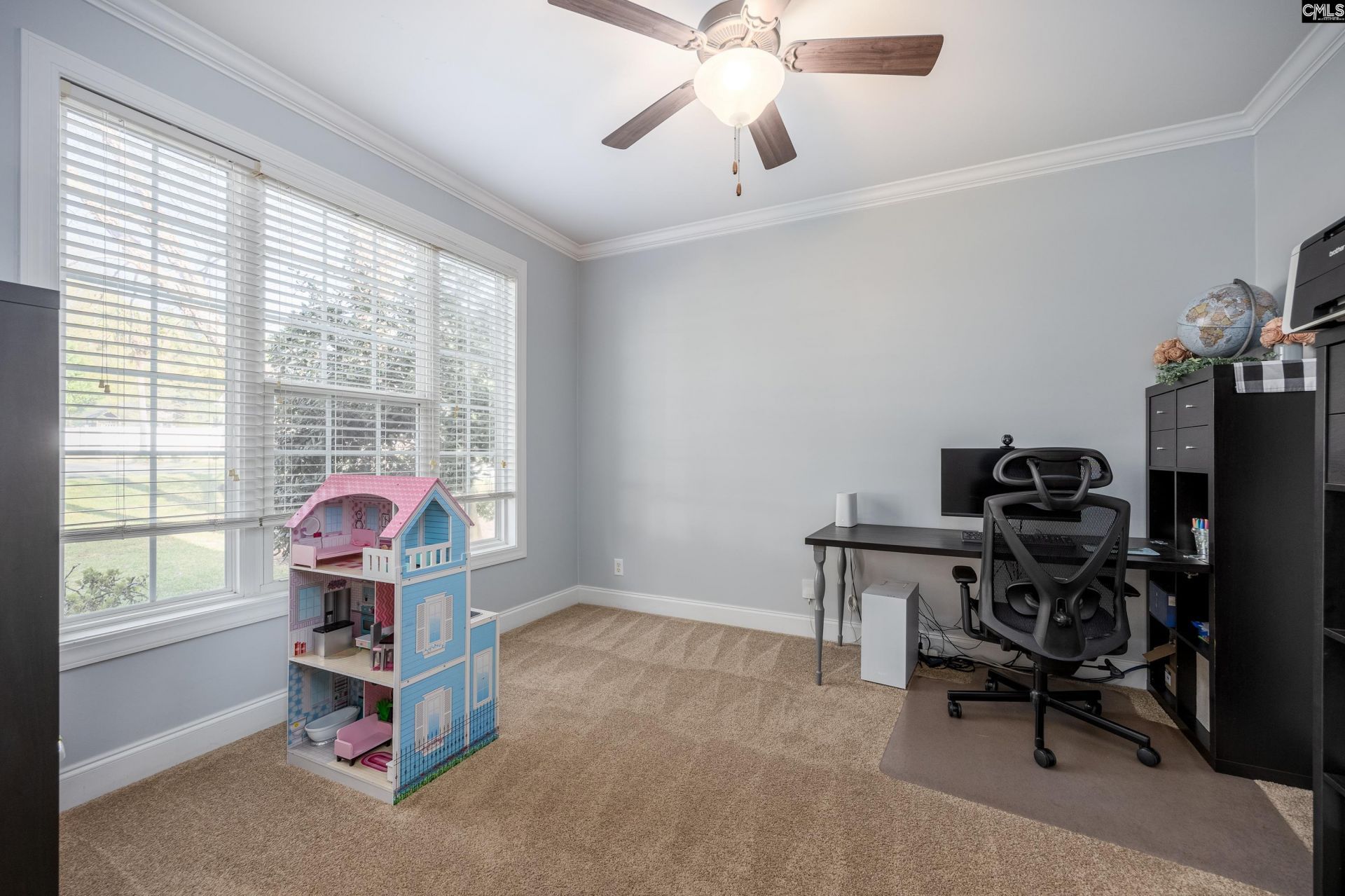 24 Middleton Drive Photo 12