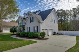 24 Middleton Drive photo 4