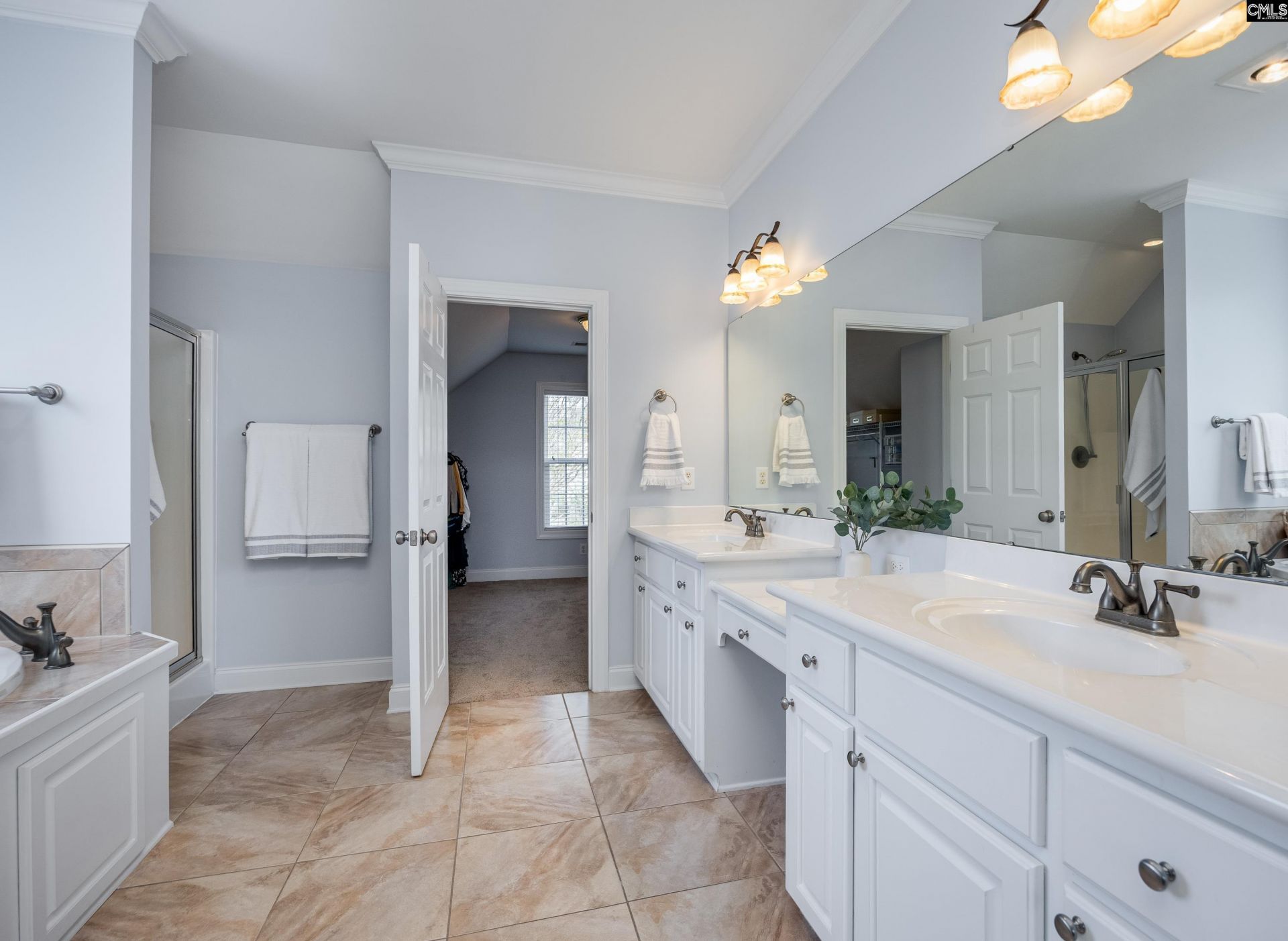 24 Middleton Drive Photo 45