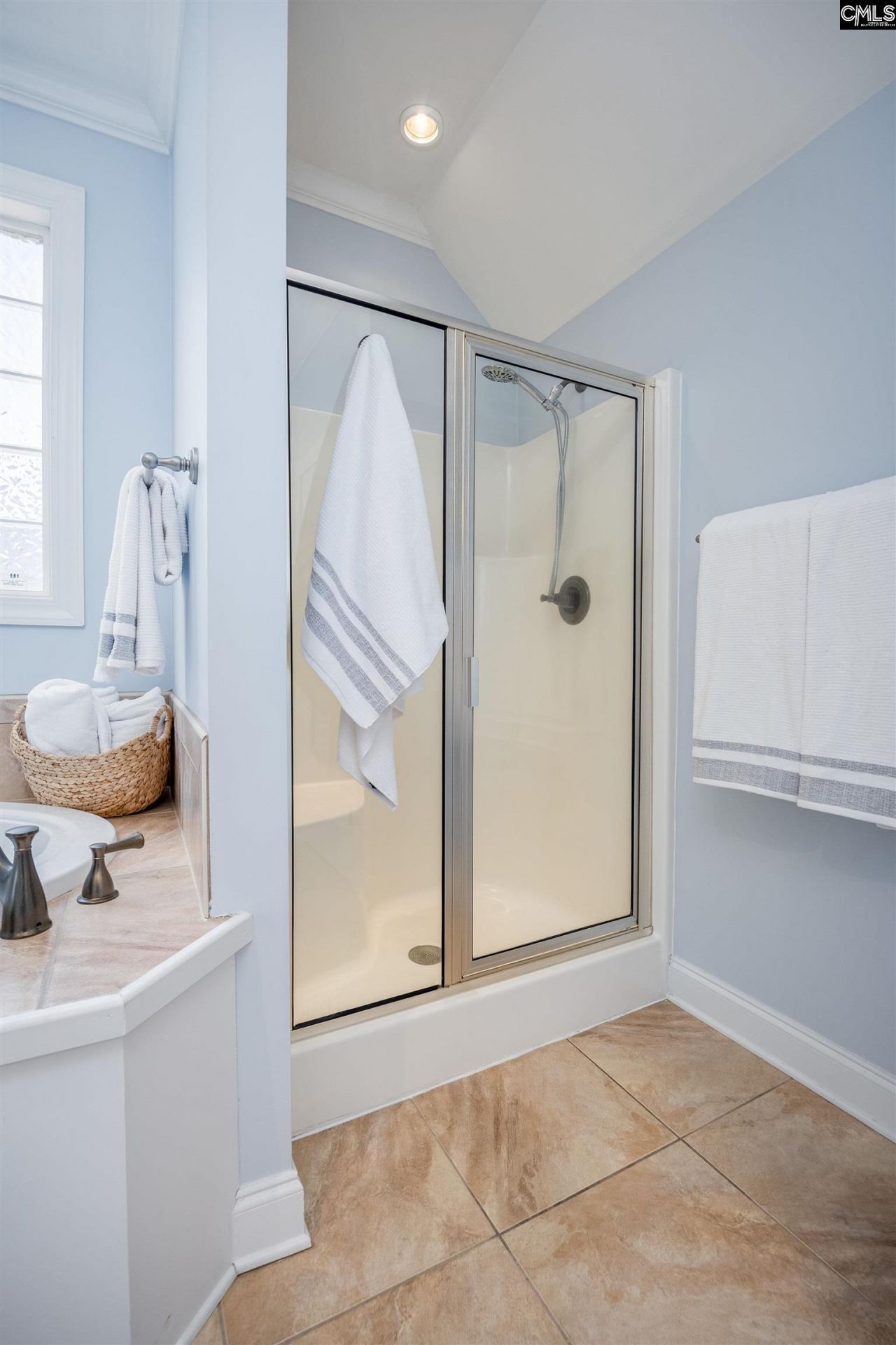 24 Middleton Drive Photo 50