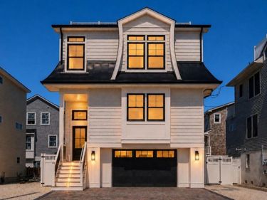 7 W 29TH STREET, LONG BEACH, NJ 08008