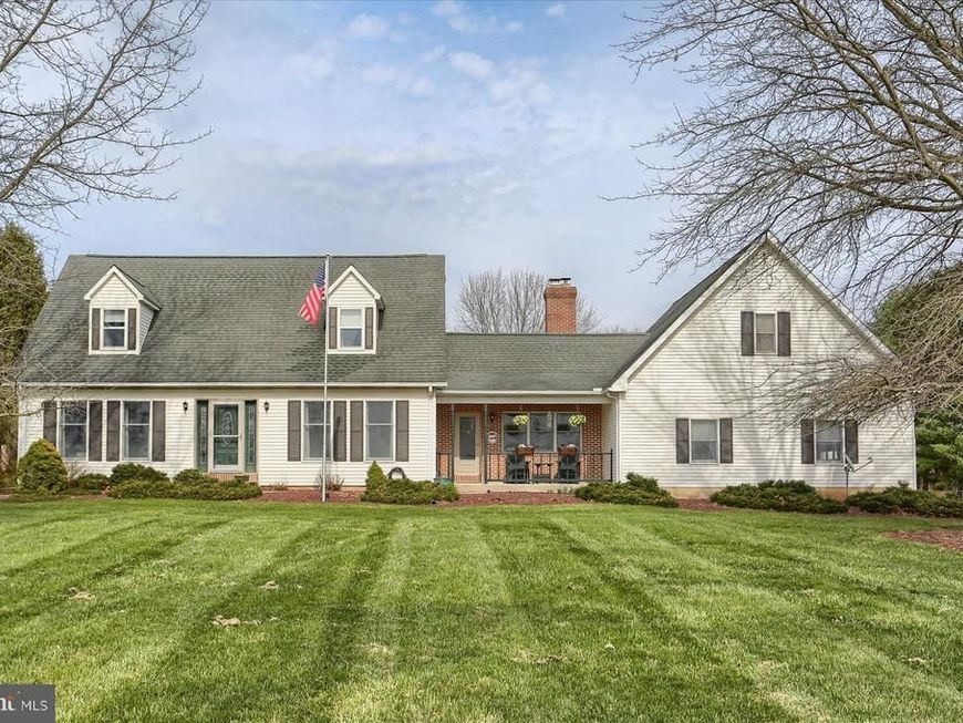 9421 Carlisle Road, Dillsburg, PA 17019 Main Photo