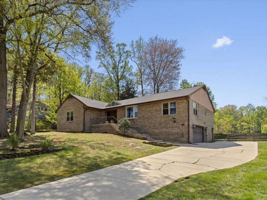 727 Gleneagles Drive, Fort Washington, MD 20744 Main Photo