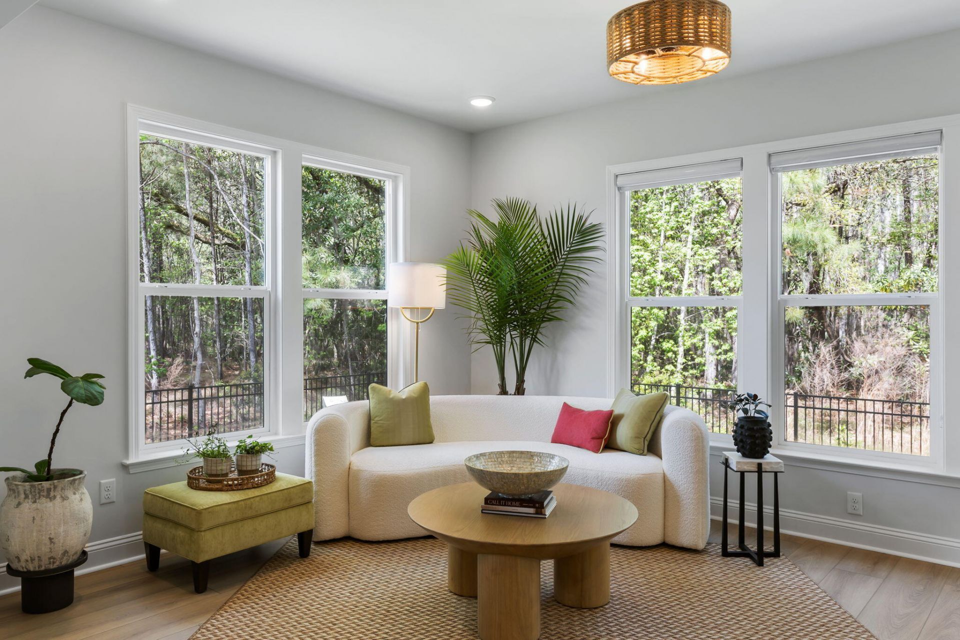 4303 Hugh Bennett Drive Photo 16