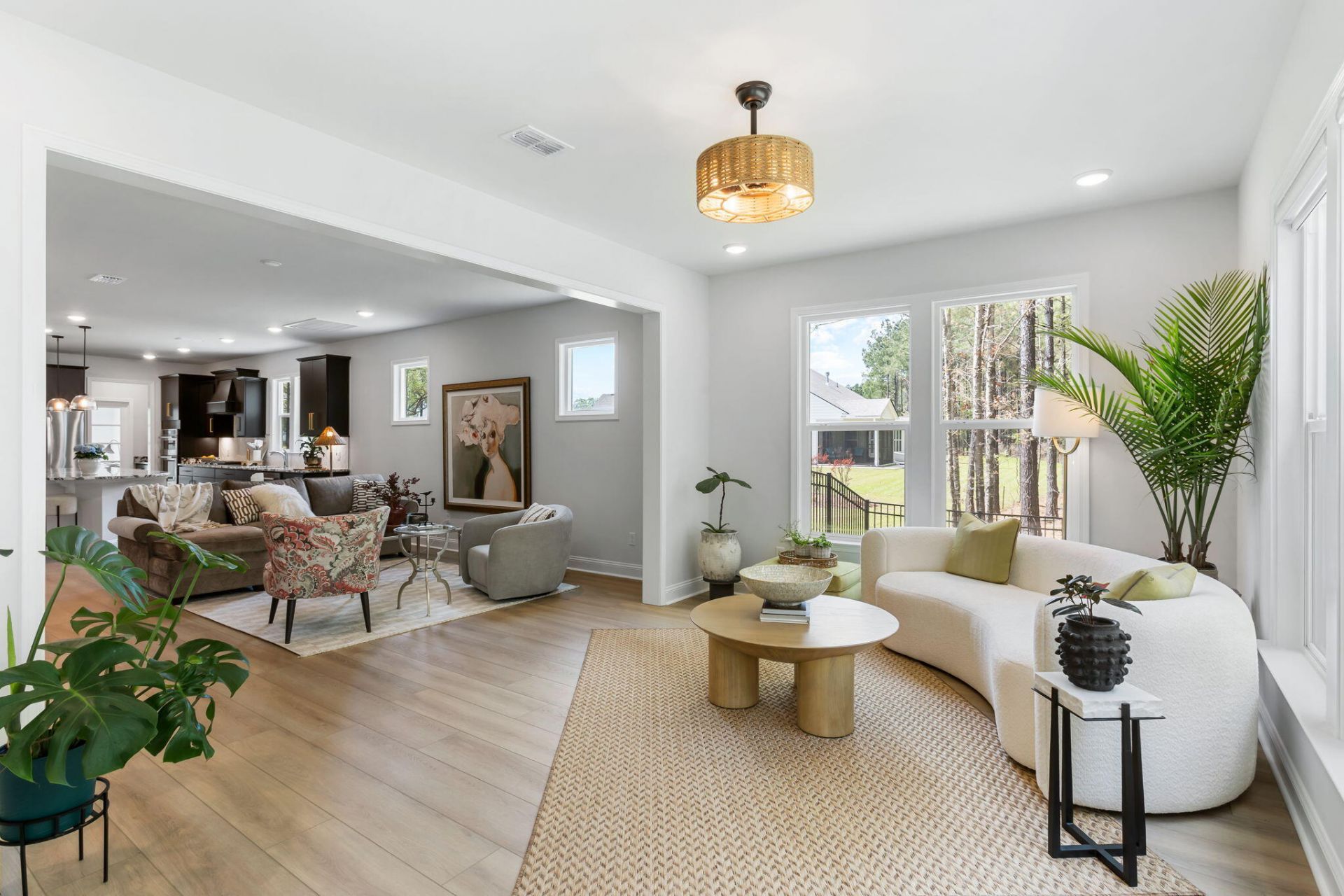 4303 Hugh Bennett Drive Photo 18