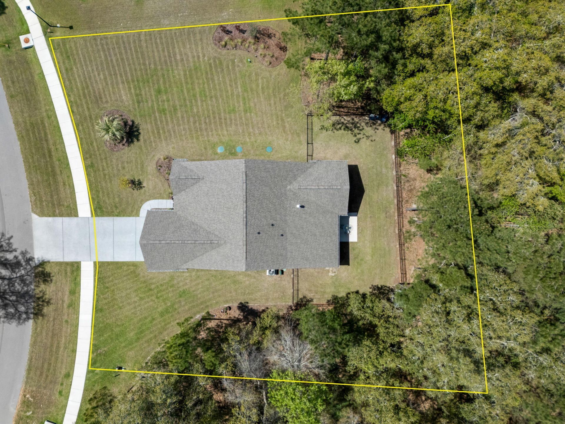 4303 Hugh Bennett Drive Photo 37