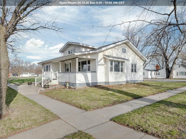 900 Cameo Street, Onawa, IA 51040