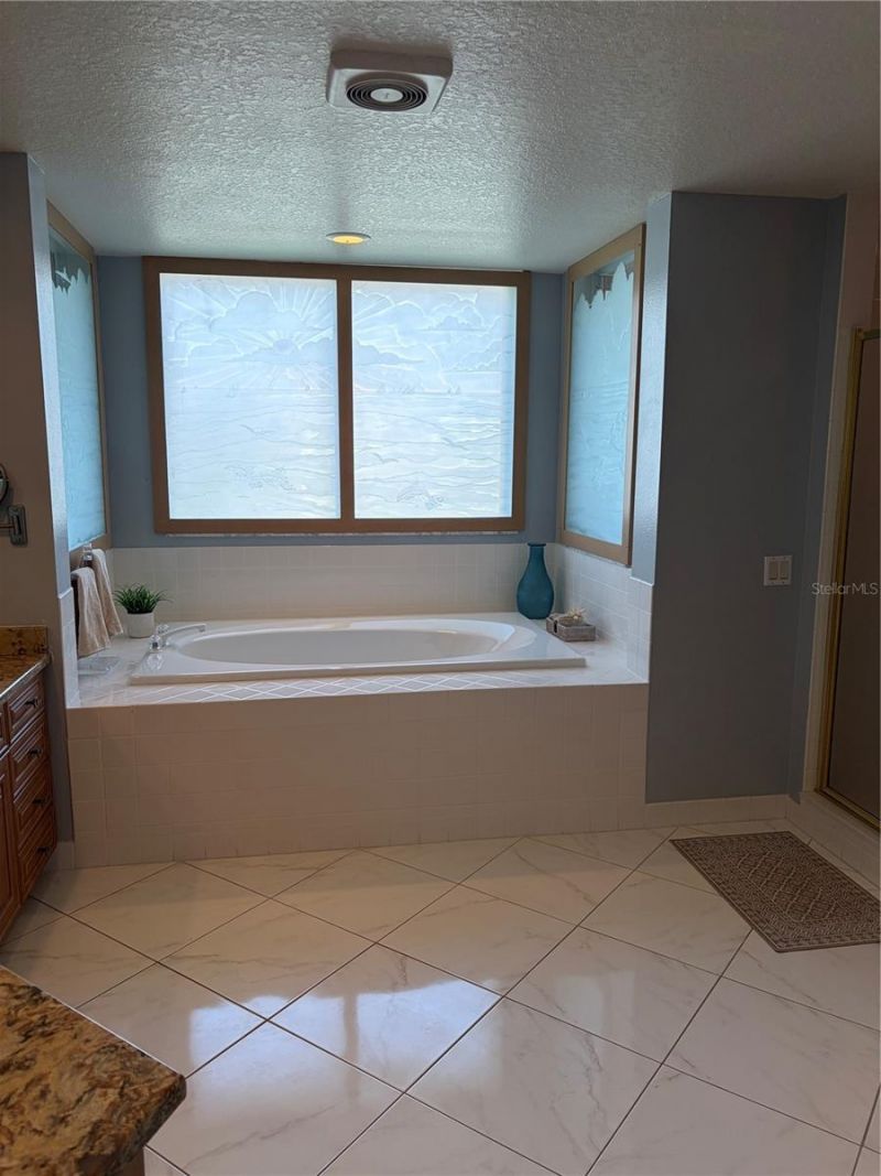 4830 Osprey Drive S, Unit 506, Saint Petersburg, FL 33711 Photo