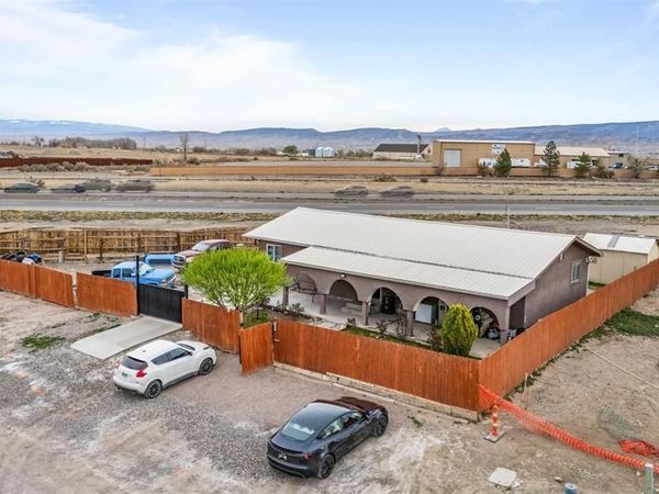 304 N Grand Avenue, Olathe, CO 81425