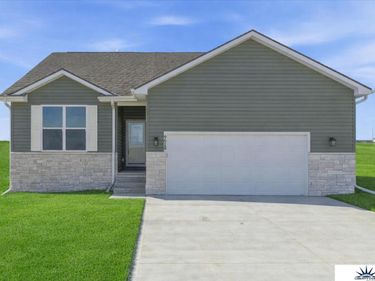 9618 N 167th Street, Bennington, NE 68007