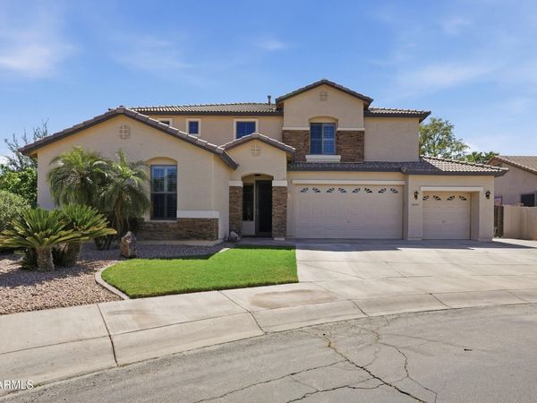 14231 W WINDWARD Avenue, Goodyear, AZ 85395