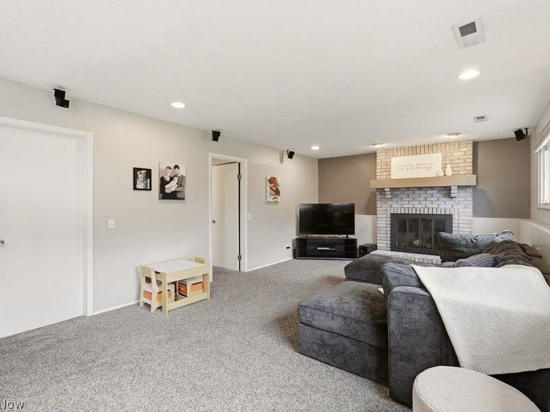 32430 N Roundhead Drive, Solon, OH 44139 Photo 20