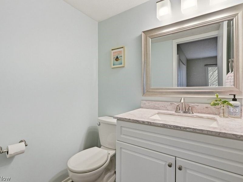 32430 N Roundhead Drive, Solon, OH 44139 Photo 23