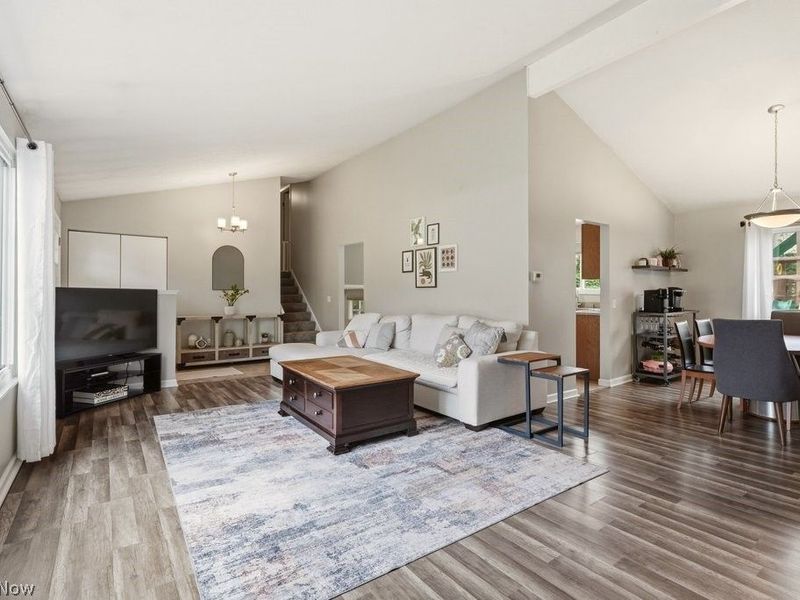 32430 N Roundhead Drive, Solon, OH 44139 Photo 8